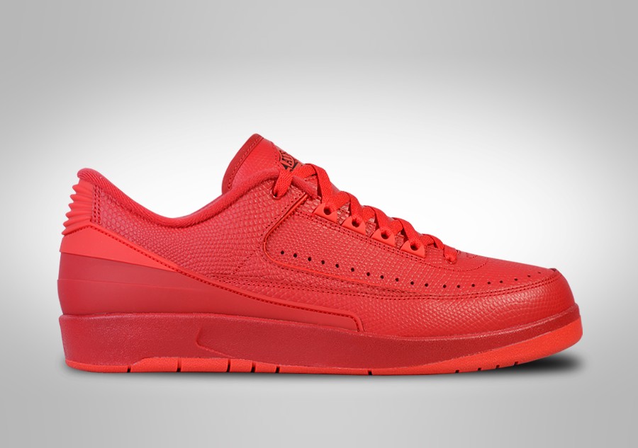 nike low gym red
