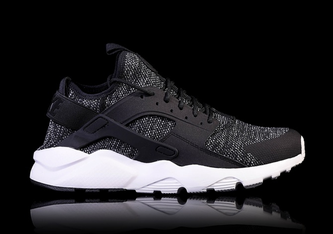 nike air huarache ultra argento