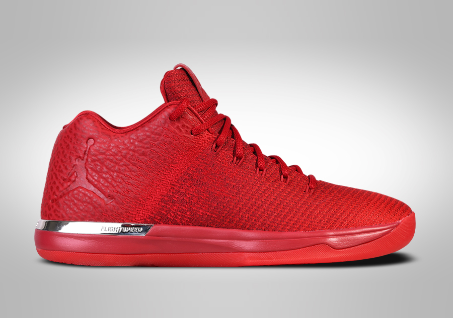 jordan 18 low chicago