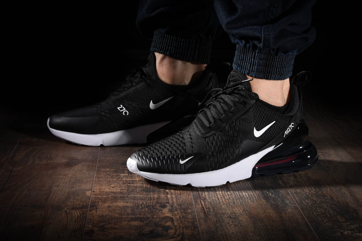 NIKE AIR MAX 270 BLACK