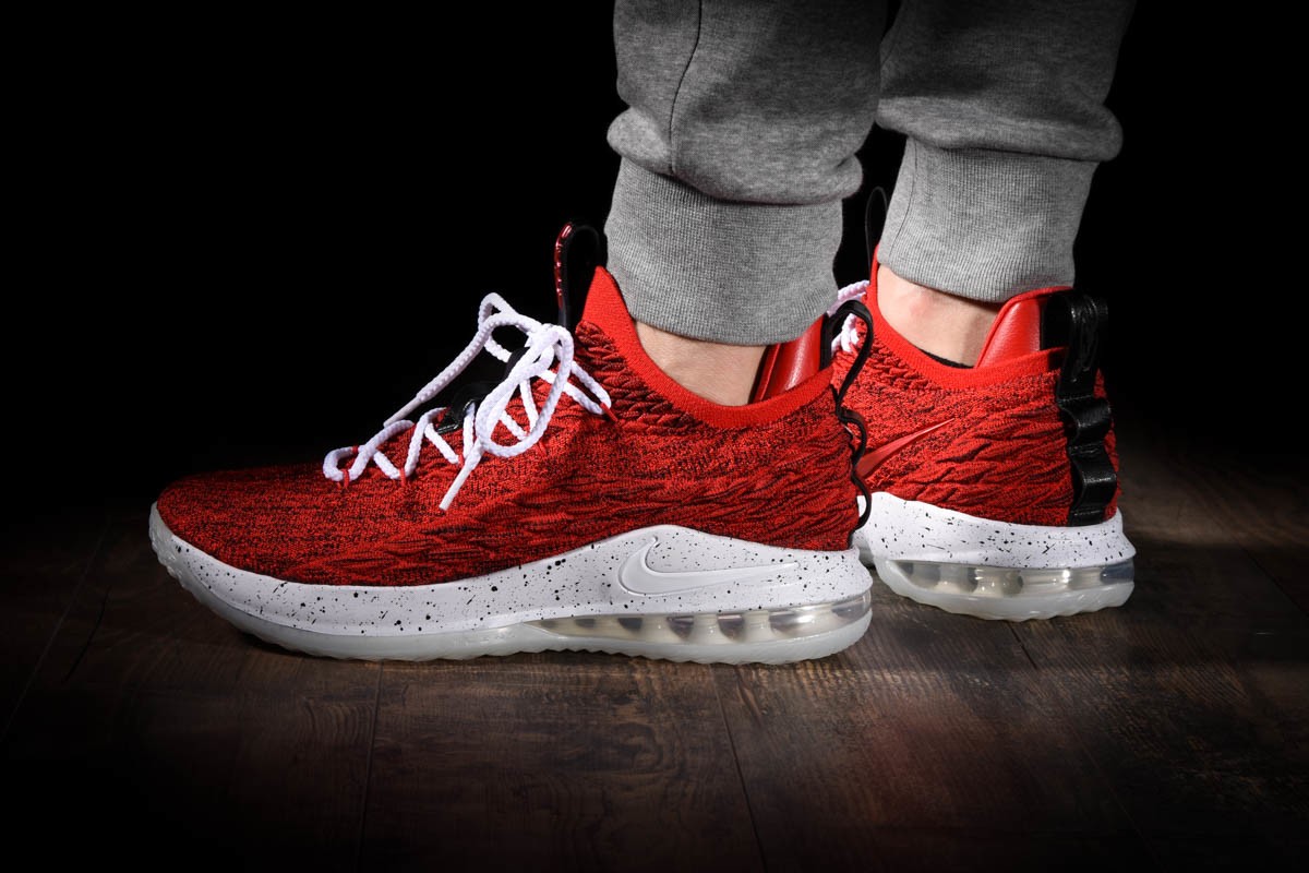 lebron 15 low for sale