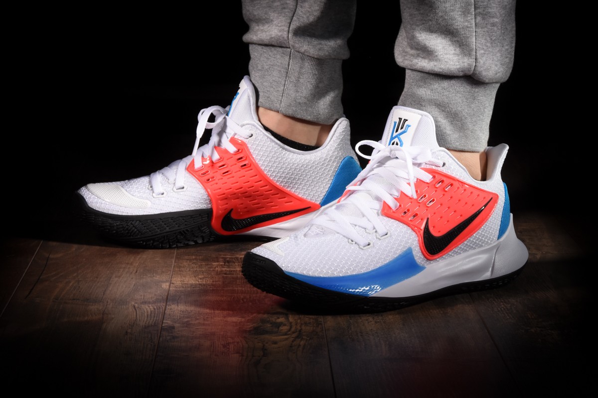 NIKE KYRIE LOW 2 WHITE BLUE CRIMSON