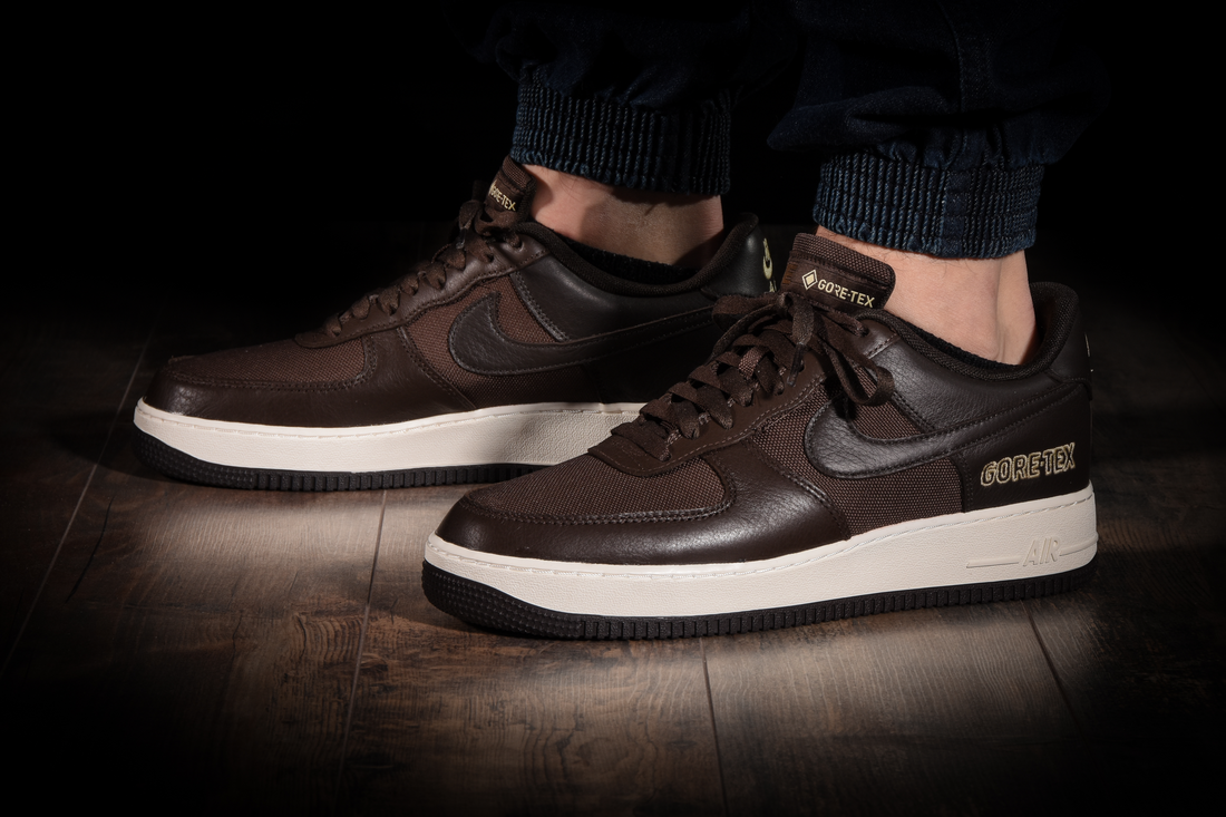 NIKE AIR FORCE 1 LOW GORE-TEX BAROQUE BROWN