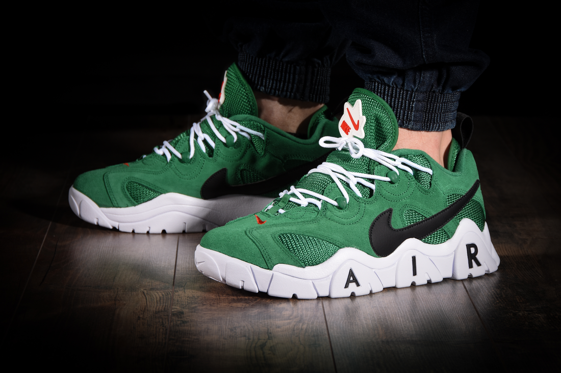 NIKE AIR BARRAGE LOW HEINEKEN