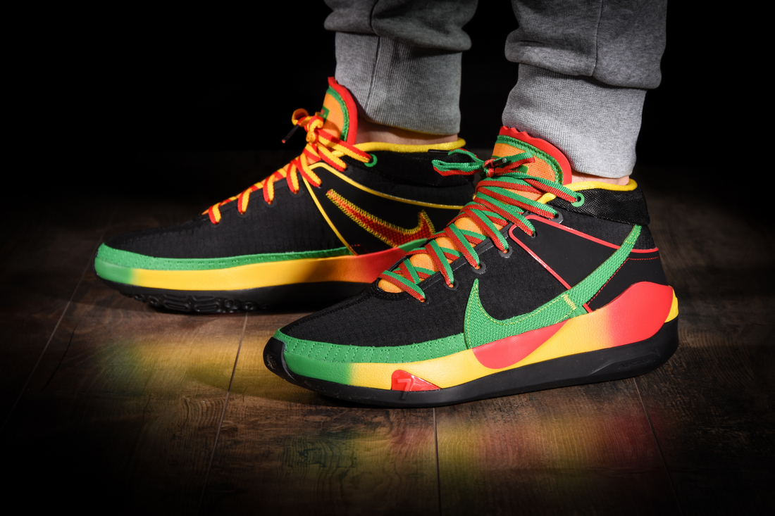 NIKE ZOOM KD 13 RASTA