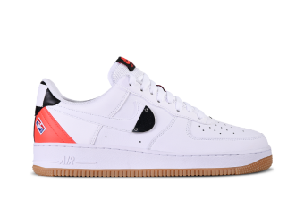 NIKE AIR FORCE 1 LOW '07 NBA WHITE CRIMSON GUM