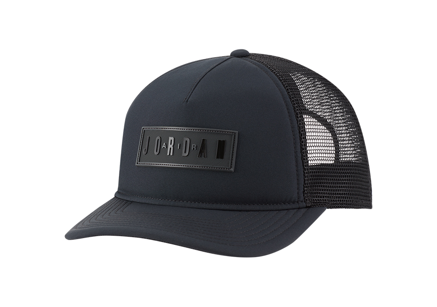 Quanto costa il top cappello della jordan